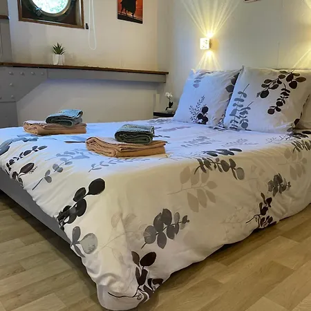 Bed & Breakfast Peniche Le Pescalune - D'hotes